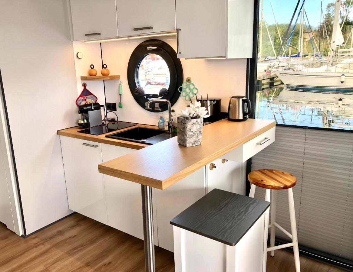 Hausboot-LaFe Flensburger Förde Hotell Egernsund Exteriör bild