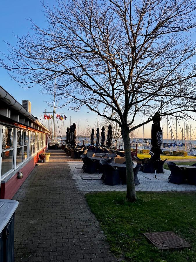 Hausboot-LaFe Flensburger Förde Hotell Egernsund Exteriör bild