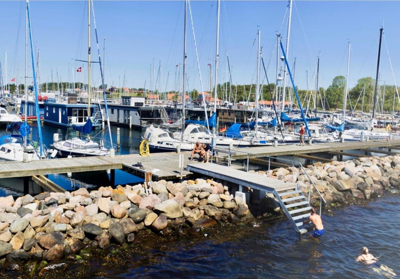 Hausboot-LaFe Flensburger Förde Hotell Egernsund Exteriör bild